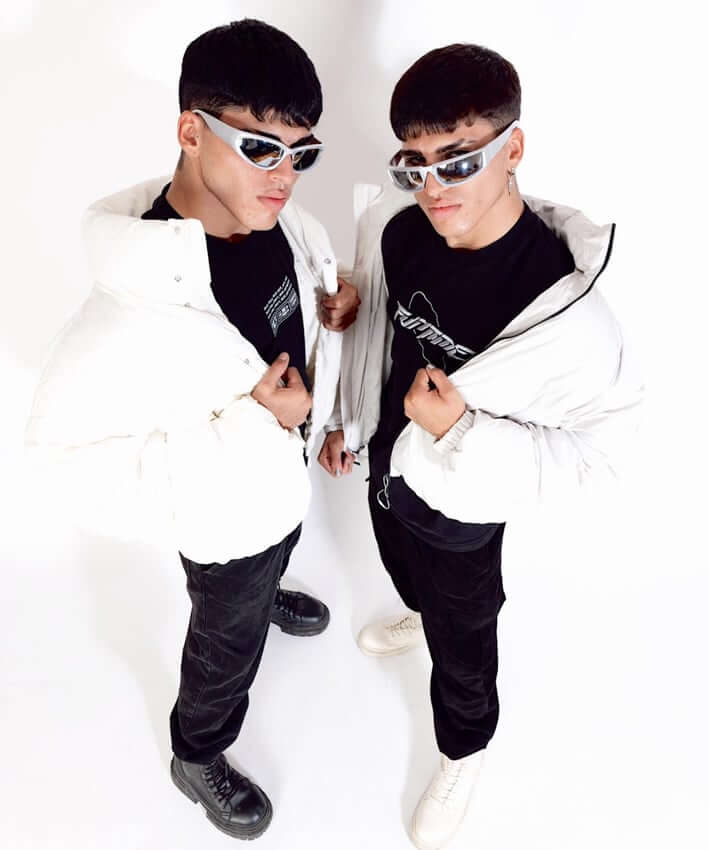 Agustin & Valentino 7770041
