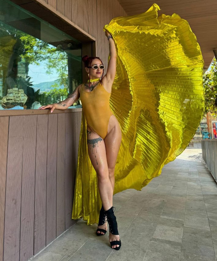 Bonita Club Dancer 7770054